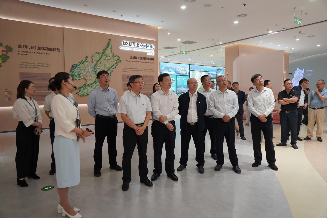 1702428239155559.png 圖片2.png